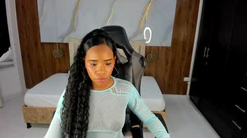 lia_16_ online show from April 13, 2026, 11:05 am