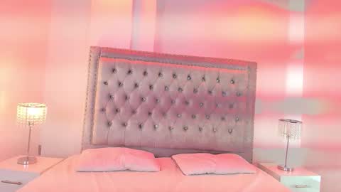 Lia  online show from January 7, 2026, 3:42 am