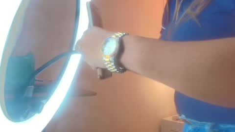 Snapshot of lia_adamsss chatting on April 28, 2026, 3:33 am Lia online show from April 28, 2026, 3:33 am