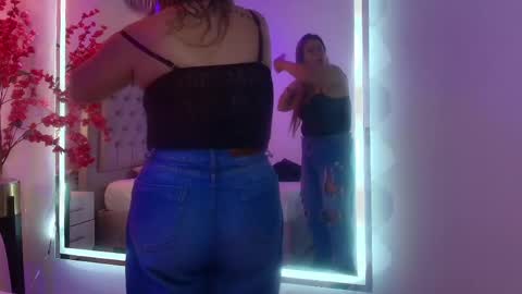 Snapshot of lia_adamsss chatting on May 1, 2026, 3:55 am Lia online show from May 1, 2026, 3:55 am
