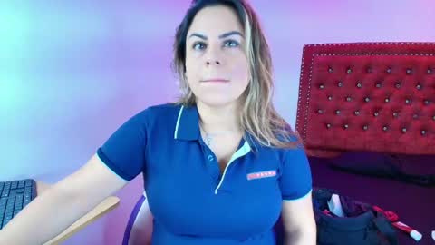 Snapshot of lia_adamsss chatting on May 21, 2026, 4:08 am Lia online show from May 21, 2026, 4:08 am