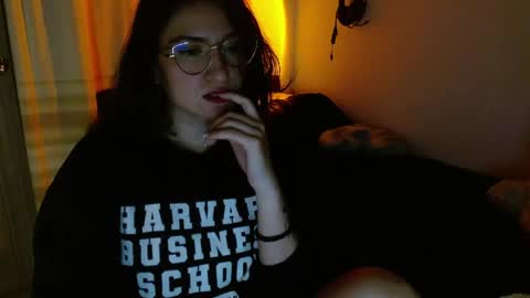 liliana online show from May 21, 2026, 6:20 am