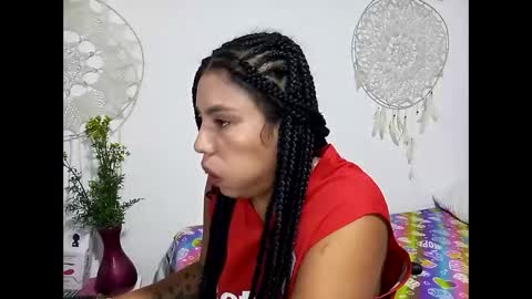 Lia online show from March 18, 2026, 12:08 pm