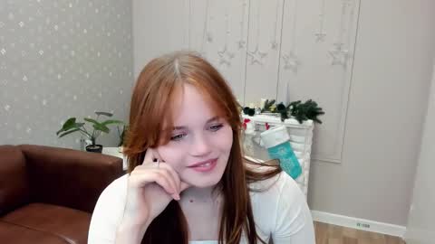 Lia online show from January 18, 2026, 9:02 am