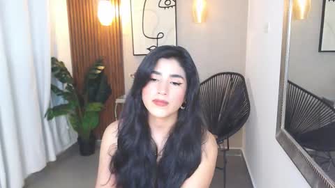 LIA online show from February 21, 2026, 6:31 pm