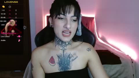 lia spicy   ig online show from December 23, 2024, 1:56 pm