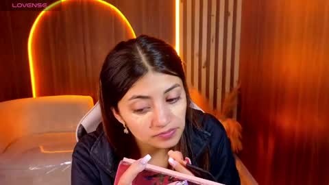 Online 1400 - 2100 online show from April 19, 2026, 2:55 am