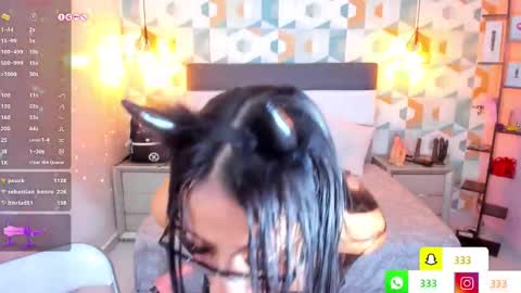 Camila online show from January 25, 2025, 9:26 am