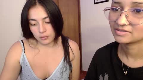 lia_sexycam online show from January 12, 2026, 4:34 pm