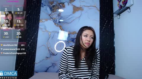 lia summer1 online show from February 3, 2025, 10:21 pm