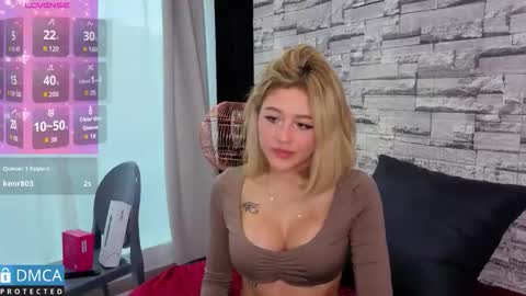 lia summer1 online show from December 22, 2025, 7:22 pm