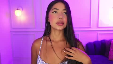 LIA  online show from April 18, 2026, 3:43 am