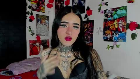   online show from October 25, 2025, 8:22 am