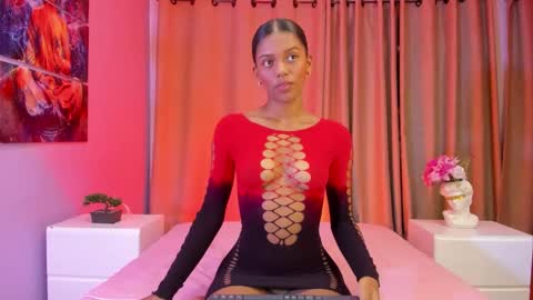 Snapshot of liaa_taylor1 chatting on February 4, 2026, 5:02 am Lia online show from February 4, 2026, 5:02 am