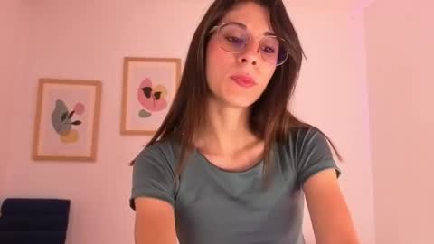 Snapshot of liaaa___ chatting on January 10, 2026, 12:07 pm Lia online show from January 10, 2026, 12:07 pm