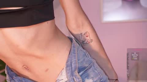 Snapshot of liaaa___ chatting on March 25, 2026, 12:22 pm Lia online show from March 25, 2026, 12:22 pm