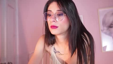 Snapshot of liaaa___ chatting on March 26, 2026, 12:11 pm Lia online show from March 26, 2026, 12:11 pm