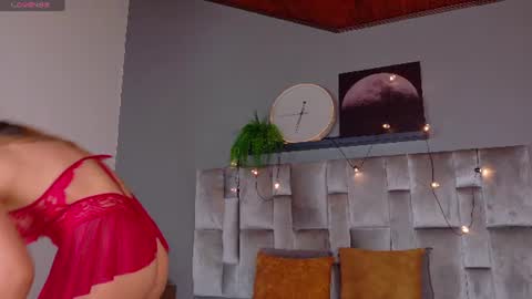 Snapshot of liaamoretti__ chatting on July 6, 2026, 1:02 am L I A online show from July 6, 2026, 1:02 am
