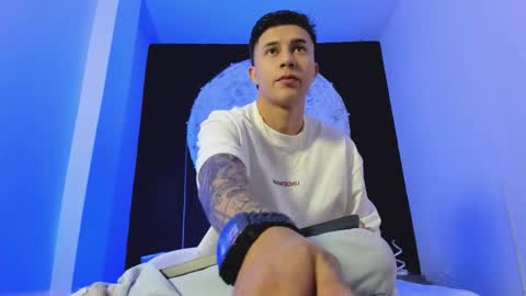 Liam Smith online show from October 26, 2025, 12:44 pm