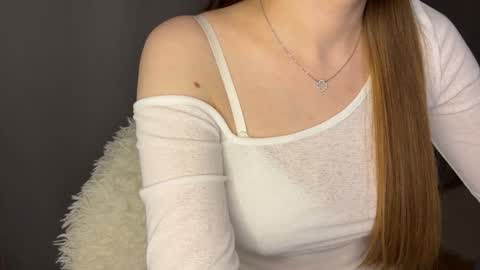 Lia online show from March 23, 2026, 8:35 pm