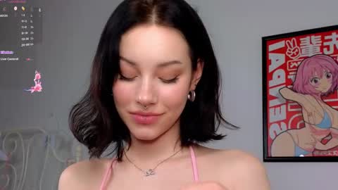 Lia  online show from February 19, 2025, 4:00 pm