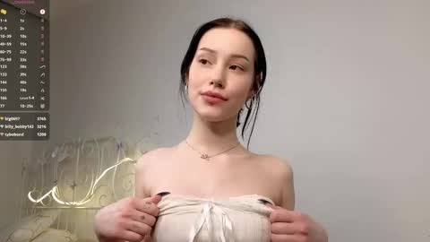 Lia  online show from March 2, 2025, 2:43 pm