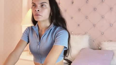  Liah  online show from October 6, 2025, 12:46 pm