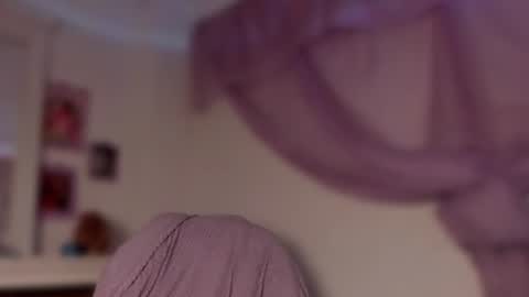 Snapshot of liahilton_ chatting on July 15, 2026, 3:39 pm lh6 9c online show from July 15, 2026, 3:39 pm