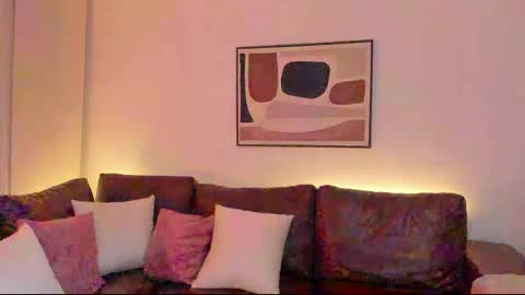 Liah online show from November 10, 2025, 1:48 am