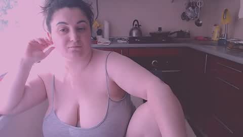 miss Lia  colection for travel online show from July 20, 2026, 9:34 am
