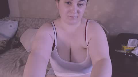 miss Lia  colection for travel online show from July 26, 2026, 12:34 pm