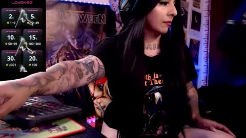 LiaKoy online show from November 29, 2025, 11:52 pm