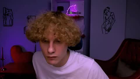 Liam online show from March 11, 2025, 9:56 am