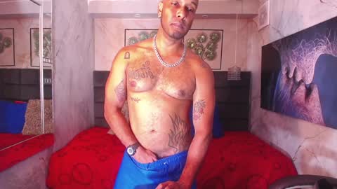 Liam online show from January 20, 2025, 8:07 pm