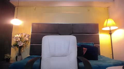 Liam online show from March 10, 2025, 7:18 pm