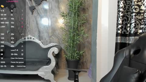 Snapshot of liam_kleiin chatting on January 8, 2025, 11:21 am LIAM KLEIN online show from January 8, 2025, 11:21 am