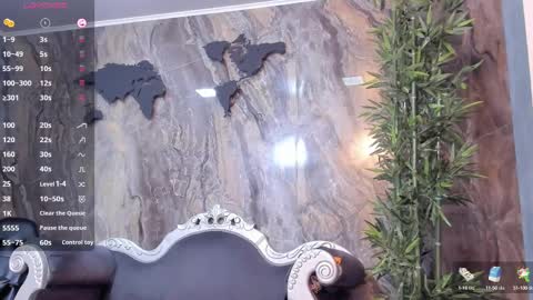 Snapshot of liam_kleiin chatting on February 20, 2025, 2:13 pm LIAM KLEIN online show from February 20, 2025, 2:13 pm