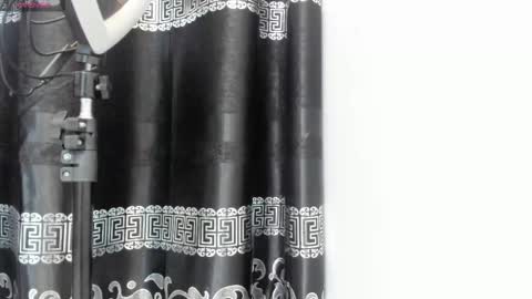 Snapshot of liam_kleiin chatting on February 26, 2025, 11:30 am LIAM KLEIN online show from February 26, 2025, 11:30 am