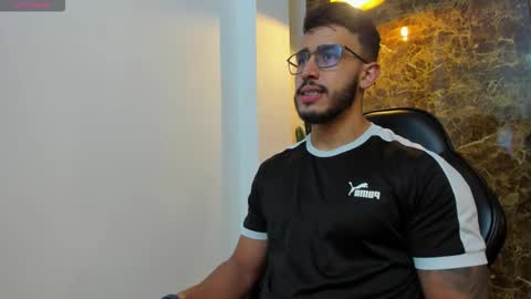 Snapshot of liam_kleiin chatting on September 9, 2025, 11:10 am LIAM KLEIN online show from September 9, 2025, 11:10 am