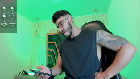 Snapshot of liam_kleiin chatting on November 26, 2025, 11:11 am LIAM KLEIN online show from November 26, 2025, 11:11 am