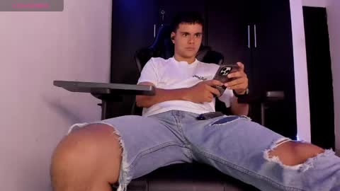 Liam online show from May 13, 2026, 2:42 am