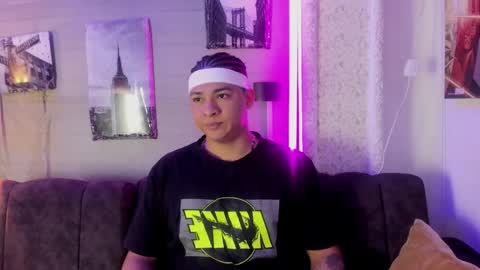 liam online show from November 28, 2025, 12:30 pm