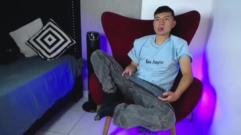 Snapshot of liam_sean chatting on February 12, 2026, 12:22 pm Liam online show from February 12, 2026, 12:22 pm