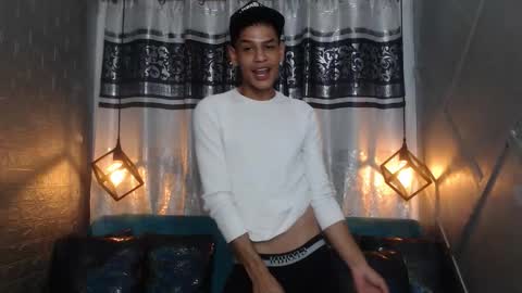 liam sti1 online show from October 18, 2025, 1:52 am