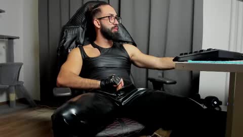 Snapshot of liamaesthetic chatting on March 1, 2025, 10:02 am Liam online show from March 1, 2025, 10:02 am