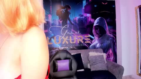 Lia online show from January 17, 2026, 1:49 pm