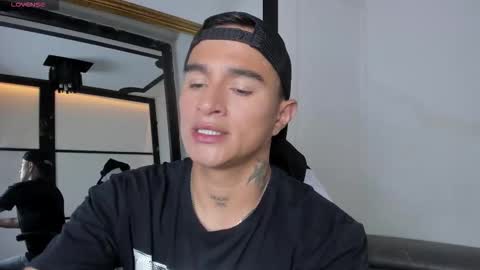 Snapshot of liamdeep_ chatting on September 27, 2025, 8:25 pm LiamDeep online show from September 27, 2025, 8:25 pm