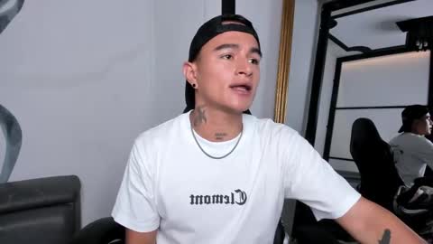 Snapshot of liamdeep_ chatting on October 4, 2025, 6:39 pm LiamDeep online show from October 4, 2025, 6:39 pm
