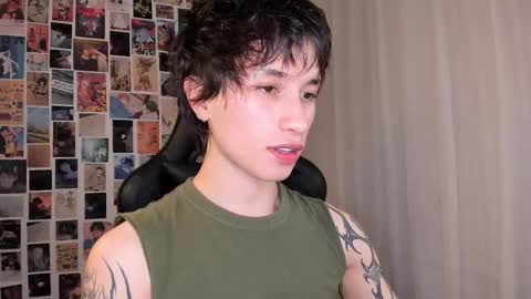 Liam online show from March 16, 2026, 5:02 am