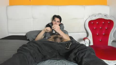 LiamLuxe online show from March 11, 2025, 5:24 pm